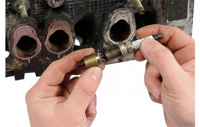 M14 x 1.25 Spark Plug Thread Repair Kit - Solid Inserts
